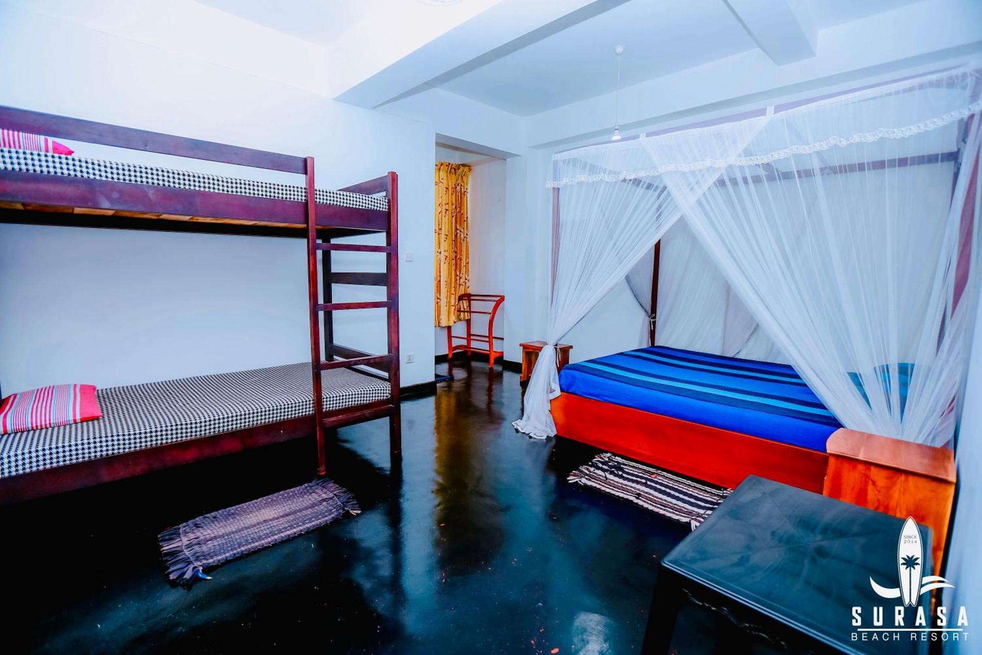 Surasa Beach Resort Weligama Buitenkant foto